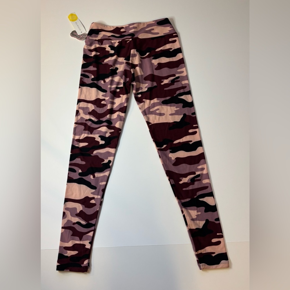 NWT Girls Suzette pink camouflage leggings size 12/14